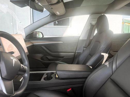 White 2023 Tesla Model 3 Base