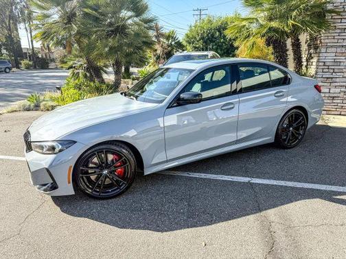 2024 BMW 330 i