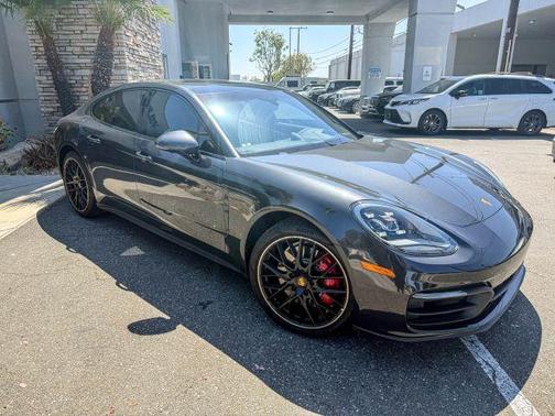 Volcano Grey Metallic 2022 Porsche Panamera 4S