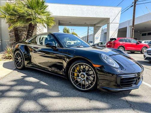 2017 Porsche 911 Turbo S