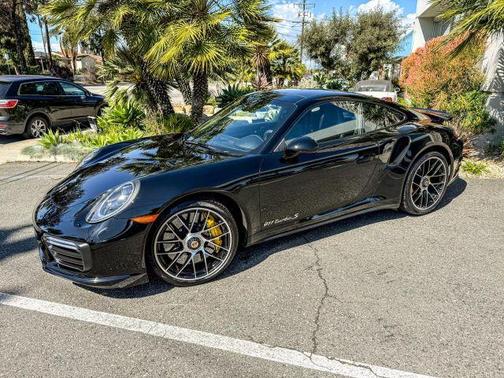 2017 Porsche 911 Turbo S