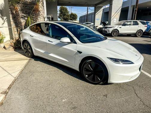 2025 Tesla Model 3 Long Range