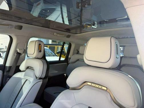 2023 Rivian R1S Adventure Quad Motor Large Pack