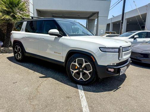 2023 Rivian R1S Adventure Quad Motor Large Pack