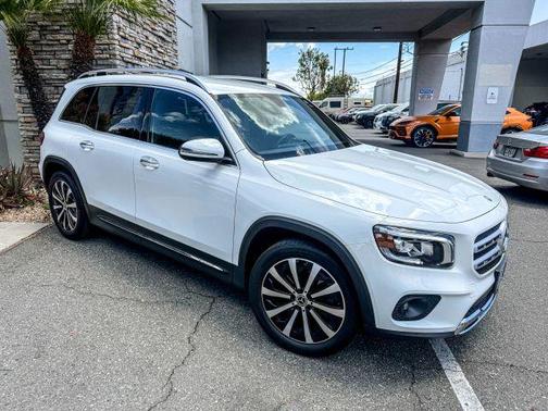 White 2022 Mercedes-Benz GLB 250 Base 4MATIC