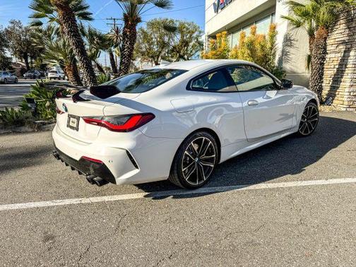 White 2021 BMW M440 i xDrive