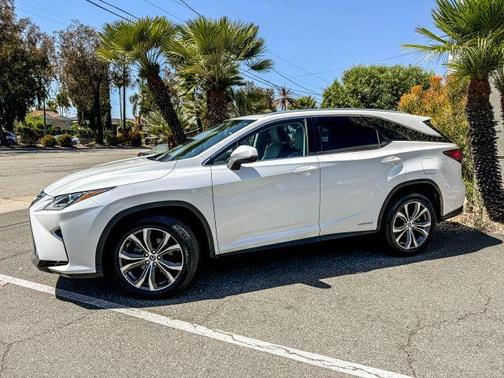 White 2019 Lexus RX 450hL