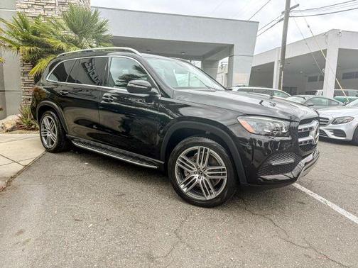 2022 Mercedes-Benz GLS 450 4MATIC