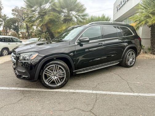 2022 Mercedes-Benz GLS 450 4MATIC