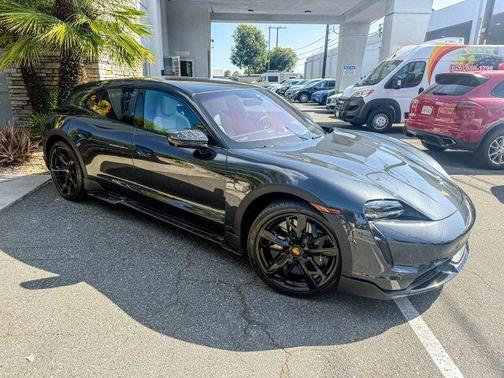 2023 Porsche Taycan Turbo S