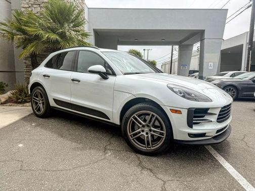 2019 Porsche Macan S