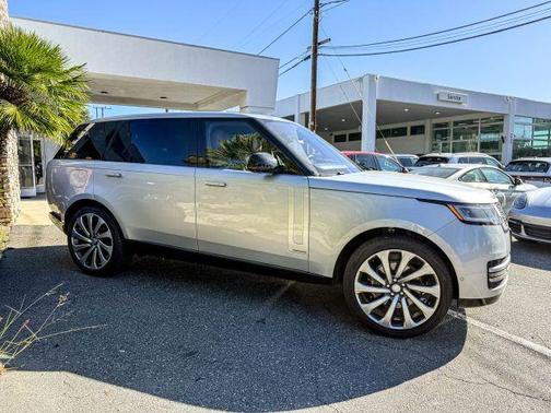 2023 Land Rover Range Rover Autobiography