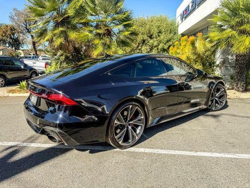 2021 Audi RS 7 4.0T quattro