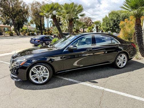 Black 2019 Mercedes-Benz S-Class S 560