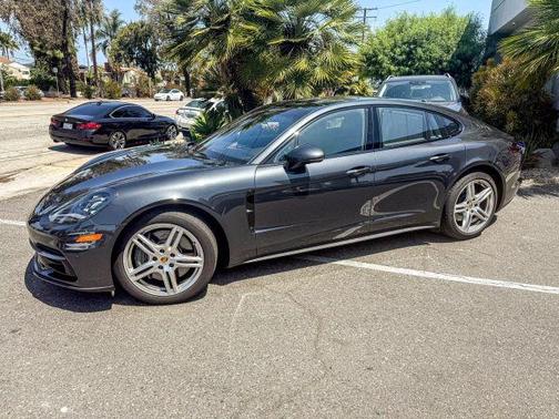 2020 Porsche Panamera 4S
