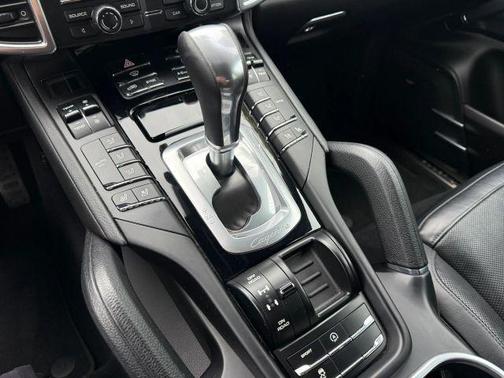 Red 2016 Porsche Cayenne Base