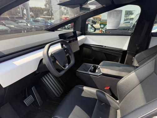 2024 Tesla Cybertruck Base