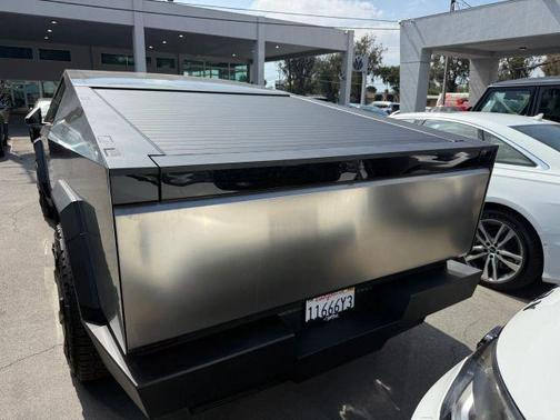 2024 Tesla Cybertruck Base