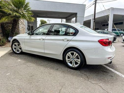 2016 BMW 328 i
