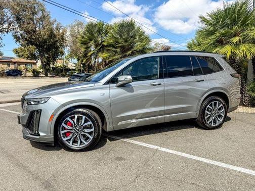2024 Cadillac XT6 Sport AWD