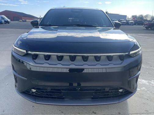 2025 Jeep Wagoneer S Launch Edition