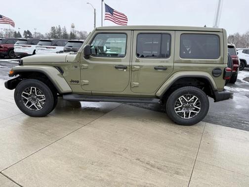 2026 Jeep Wrangler 4-Door Sahara 4x4