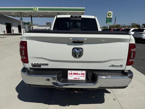 2020 RAM 3500 Laramie Crew Cab 4x4 6'4' Box