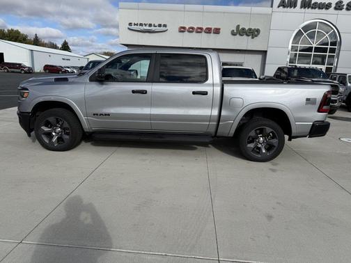 2024 RAM 1500 Big Horn/Lone Star