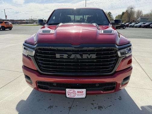 Molten Red Pearlcoat 2026 RAM 1500 Laramie
