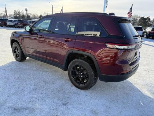2024 Jeep Grand Cherokee Altitude