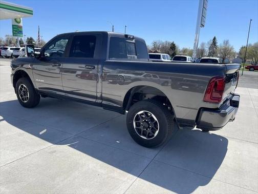 2025 RAM 3500 Laramie Crew Cab 4x4 6'4' Box