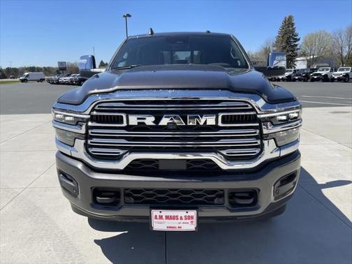 2025 RAM 3500 Laramie Crew Cab 4x4 6'4' Box