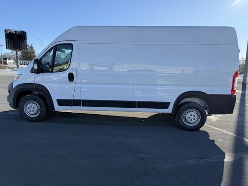 2026 RAM ProMaster 2500 Tradesman