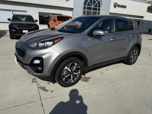 2022 Kia Sportage LX