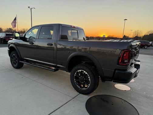 2026 RAM 2500 Tradesman Crew Cab 4x4 6'4' Box