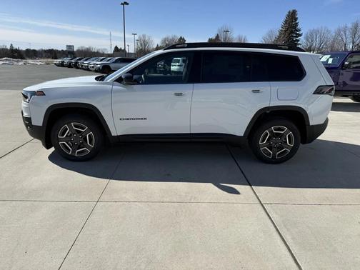 Bright White Clearcoat 2026 Jeep Cherokee Limited