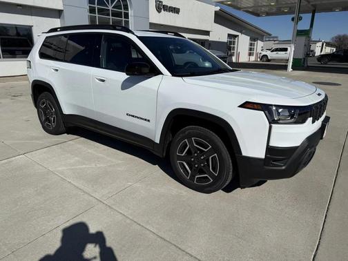 Bright White Clearcoat 2026 Jeep Cherokee Limited