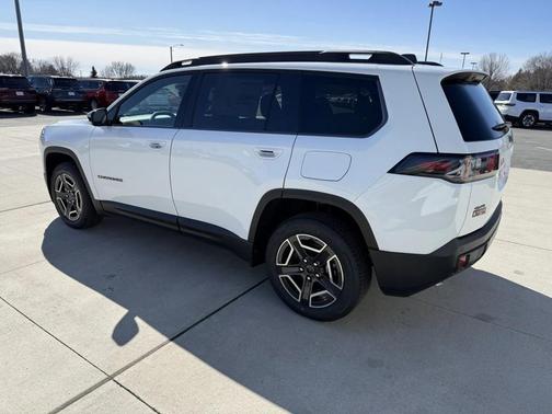 Bright White Clearcoat 2026 Jeep Cherokee Limited