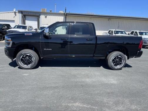 2025 RAM 2500 Laramie Crew Cab 4x4 6'4' Box
