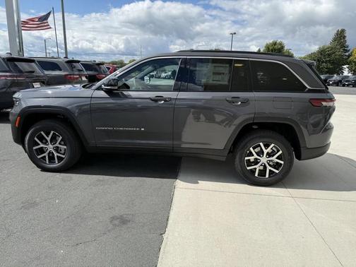 2025 Jeep Grand Cherokee Limited X
