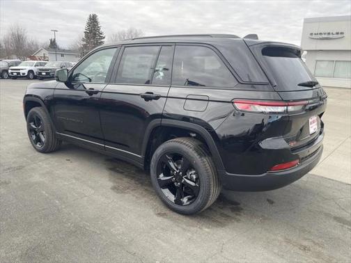 2025 Jeep Grand Cherokee Limited X