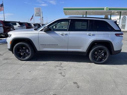 2025 Jeep Grand Cherokee Limited X