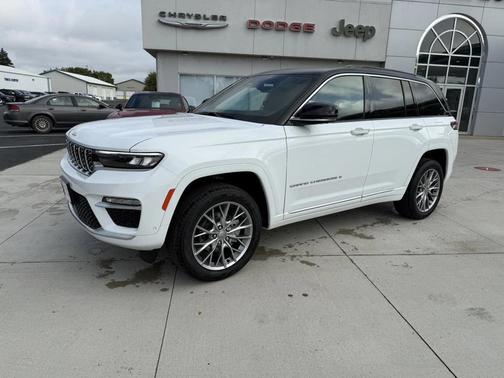 2025 Jeep Grand Cherokee Summit