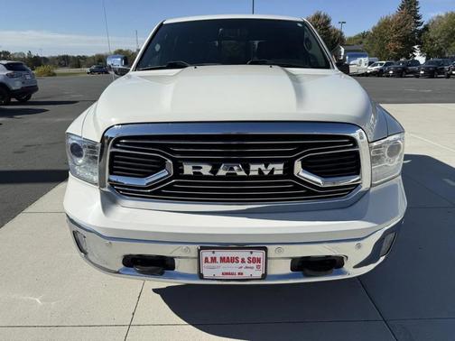 2017 RAM 1500 Limited Crew Cab 4x4 6'4' Box