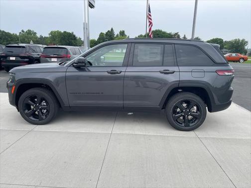 2025 Jeep Grand Cherokee Altitude
