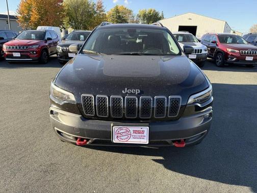 2020 Jeep Cherokee Trailhawk