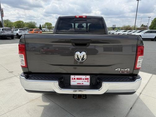 Granite Crystal Metallic Clearcoat 2022 RAM 3500 Tradesman Crew Cab 4x4 6'4' Box