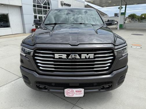 Granite Crystal Metallic Clearcoat 2026 RAM 1500 Laramie