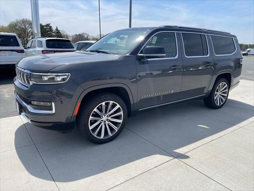 2023 Jeep Grand Wagoneer L Series II 4x4