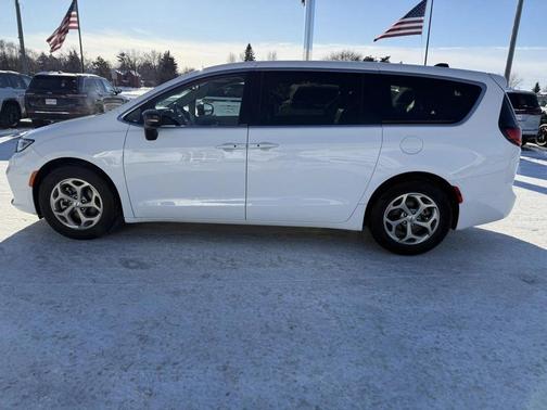 2024 Chrysler Pacifica Limited